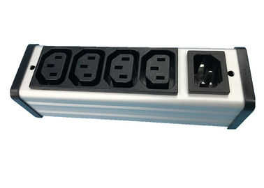 Hardwired Plug In PDU Power Distribution Unit 4 Outlet Dengan IEC Connector Low Profile